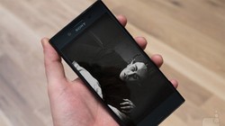 Điện thoại Sony có khả năng hút điện từ thiết bị khác?