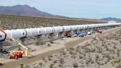 Tỷ phú Elon Musk với tham vọng xây đường ống vận chuyển cao tốc (ảnh: Business Insider)