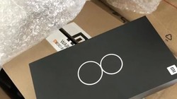 Hình ảnh hộp đựng Mi 8 rò rỉ trên mạng xã hội Weibo