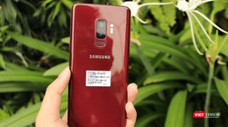 Galaxy S9 Plus Đỏ tía vừa được xách tay về Việt Nam