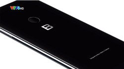 Bphone 3 được quảng cáo trên VTV6 (ảnh cắt từ clip)