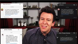 Philip DeFranco cảnh báo người theo dõi kênh của anh về khả năng bị lừa đảo (ảnh cắt từ clip YouTube)
