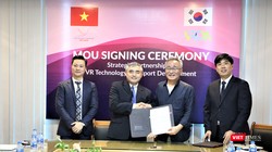 ông Nguyễn Minh Hồng - Chủ tịch VDCA và ông Kim Dong Hyun - Chủ tịch VRCIA (Hàn Quốc)