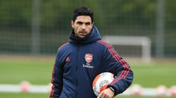 HLV Arteta dương tính với virus Corona