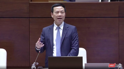 Bộ trưởng Nguyễn Mạnh Hùng