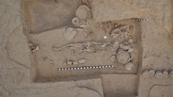 Hài cốt của một phụ nữ sống cách đây gần 5.000 năm (ảnh minh họa: The Atlantic)