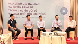 Các chuyên gia thảo luận tại hội thảo về bảo vệ dữ liệu cá nhân (ảnh: Đăng Khoa)
