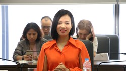 Bà Nguyễn Hiền Phương – Phó Tổng Giám đốc Hanoi Telecom.