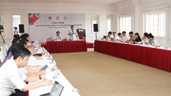 Hơn 30 nhà báo tham gia buổi Tọa đàm