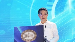 Bộ trưởng Bộ Thông tin và Truyền thông Nguyễn Mạnh Hùng