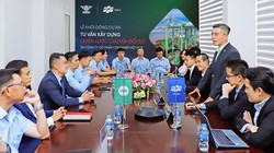 Ông Hoàng Việt Anh, Chủ tịch FPT Digital phát biểu tại lễ ký kết tư vấn chuyển đổi số cho Công ty Cổ phần Container Việt Nam