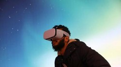 Tai nghe thực tế ảo (Ảnh Getty Image)