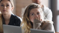 Những tình huống oái ăm là một phần trong đời sống hiện đại ngày nay (Ảnh Flickr)