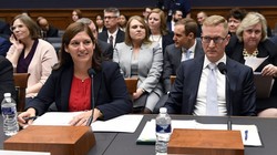 Nga không phải là quốc gia duy nhất "để mắt" đến Mỹ (Ảnh: AP)