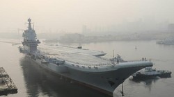 Tàu sân bay tự đóng của Trung Quốc đang được thử nghiệm (Ảnh: AFP)