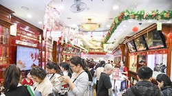 Giá vàng trong nước tiếp đà tăng. Ảnh: Hồng Cảnh.