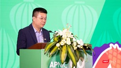 Ông Nguyễn Hồng Thắng, Giám đốc Trung tâm Internet Việt Nam (VNNIC) phát biểu tại Hội nghị Thành viên lần thứ 60 của Trung tâm thông tin mạng châu Á - Thái Bình Dương (APNIC 60)