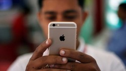 Ẩn sau mã độc hack iPhone từ xa là một tổ chức cực kỳ bí ẩn- ẢNH: AFP