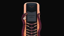 Vertu Signature Cobra