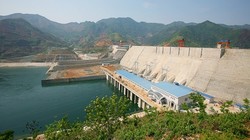 Phó Thủ tướng Trịnh Đình Dũng yêu cầu tập trung đẩy nhanh tiến độ các dự án nhiệt điện thuộc Trung tâm Điện lực Duyên Hải- (Ảnh minh họa).