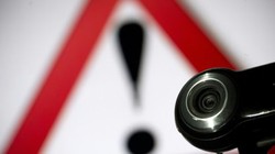 Nhiều người dùng camera an ninh tại Việt Nam còn chủ quan trong việc thay đổi mật khẩu mặc định- (Ảnh: AFP).