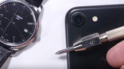 Kính sapphire trên camera iPhone 7 dễ xước hơn mặt đồng hồ