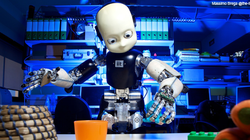 Nhiều hãng công nghệ đang lợi dụng nỗi sợ máy móc để trục lợi.