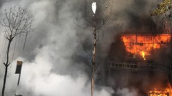 Cháy lớn tại quán Karaoke 68 Trần Thái Tông