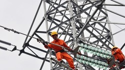 EVN cũng vừa công bố lỗ 6 tháng đầu năm nay