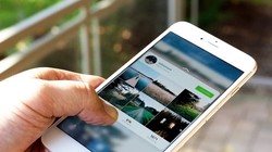 Bạn có thể xử lý nhanh hơn với các thao tác bằng ngón tay vào màn hình iPhone- (Ảnh: REUTERS).