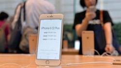 Apple bắt đầu bán mặt hàng iPhone 6S tân trang- (Ảnh: AFP).