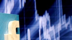 Một biểu tượng Facebook in 3D - Ảnh: Reuters