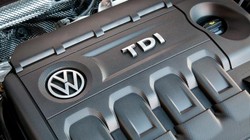 Volkswagen ngừng bán xe diesel tại Mỹ