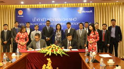 Microsoft giúp Bộ Tài chính xây dựng các quy định và phát triển nguồn nhân lực CNTT trong ngành dọc.