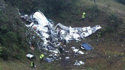 Hiện trường vụ tai nạn máy bay tại Colombia