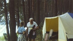 Những bức thư bí mật Giáo hoàng John Paul II gửi 1 người phụ nữ