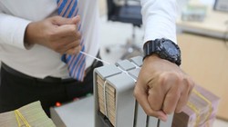 Diễn biến mới của tỷ giá USD/VND nằm trong bối cảnh lãi suất VND có xu hướng tăng lên - Ảnh: Quang Phúc.