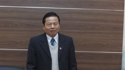 Chủ tịch Lê Doãn Hợp làm việc và trao đổi với tập thể lãnh đạo, cán bộ, phóng viên, biên tập viên VietTimes tại phòng họp, trụ sở mới. (Ảnh: VietTimes)