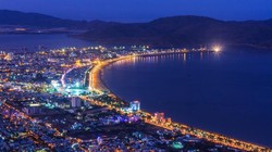 Một góc Tp. Quy Nhơn về đêm. (Ảnh: hiquynhon.com)