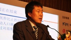 Tiến sỹ Cao Thiện Văn, kinh tế gia của Công ty “An Tín Chứng khoán” (Essence Securities). (Ảnh: Internet)