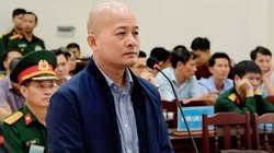 Bị cáo Đinh Ngọc Hệ (tức Út "trọc"). Ảnh: T.P.