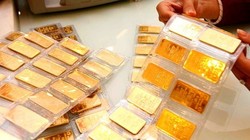 Sau khi tăng gần 1 triệu đồng/lượng vào buổi sáng, đến đầu giờ chiều nay (24/2), giá vàng trong nước vẫn tiếp tục tăng, chính thức cán mốc 48 triệu đồng/lượng.