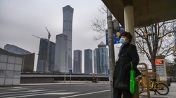 Các chuỗi cung ứng toàn cầu đang ngày càng phụ thuộc và Trung Quốc, vì vậy khi các thành phố Trung Quốc bị phong tỏa, nhiều nhà máy đã phải đóng cửa. Ảnh: Kevin Frayer/Getty Images.