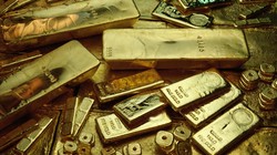 Giá vàng hôm nay 24/9: Giảm mạnh