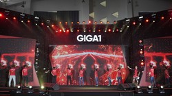 Yeah1 lộ diện 'đứa con bán lẻ 4.0' – Giga1