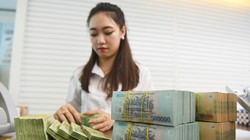 Lãi suất liên ngân hàng có về 0%?