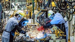 Tăng trưởng kinh tế và lạm phát