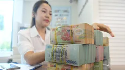 NHNN thận trọng hơn trong việc nới 'room' tín dụng