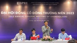 Ông Nguyễn Đỗ Lăng phát biểu tại Đại hội đồng cổ đông thường niên năm 2023 của APS