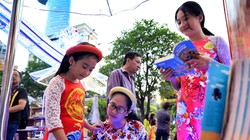 Đường sách Tết - điểm đến của người dân TP.HCM dịp Tết